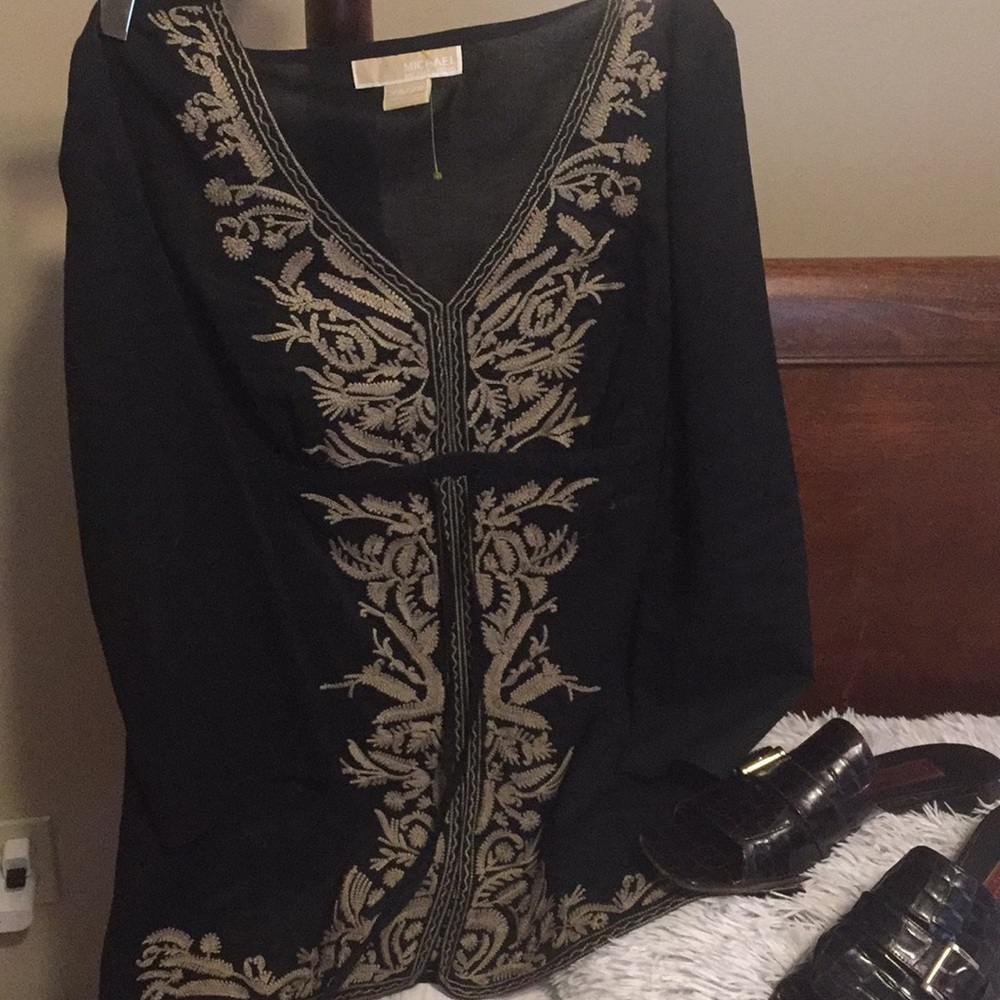 Cotton embroidered shirt